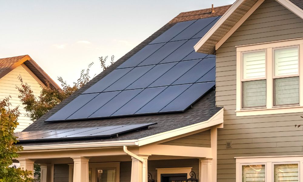 Ways To Tell if Your Roof Is Good for Solar Panels